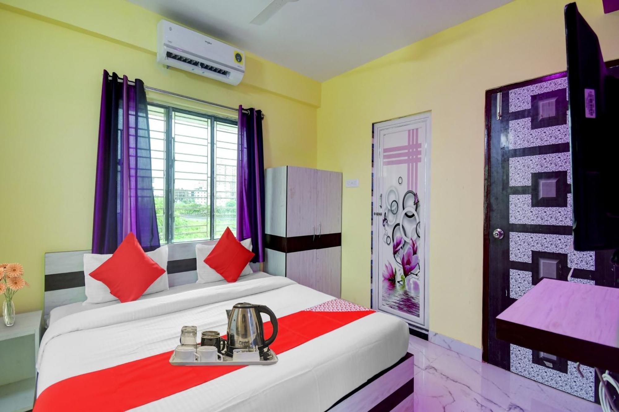 Super Hotel O 4 Friends Calcutta Exteriör bild